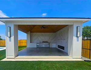 Pool House Cabanas​