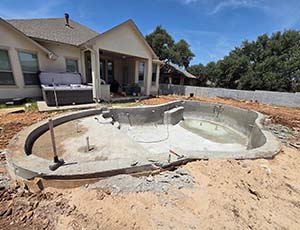 Concreate work on a pool